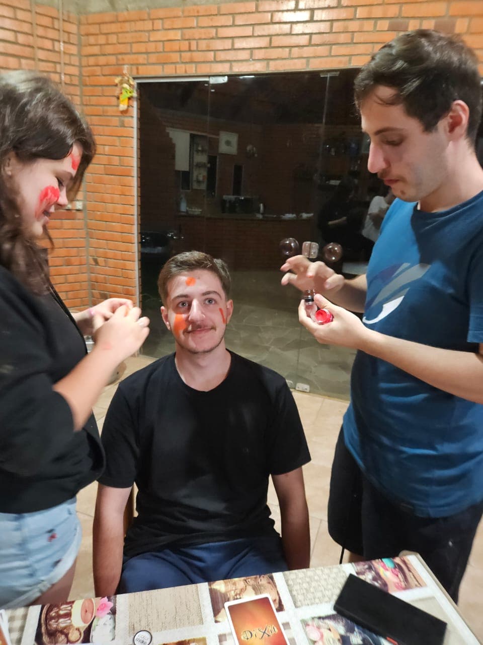 Sua primeira noite de joguinhos